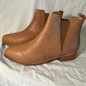 Nisolo Women's Eva Leather Everyday Chelsea Boot In Almond, Size 9, NEW!